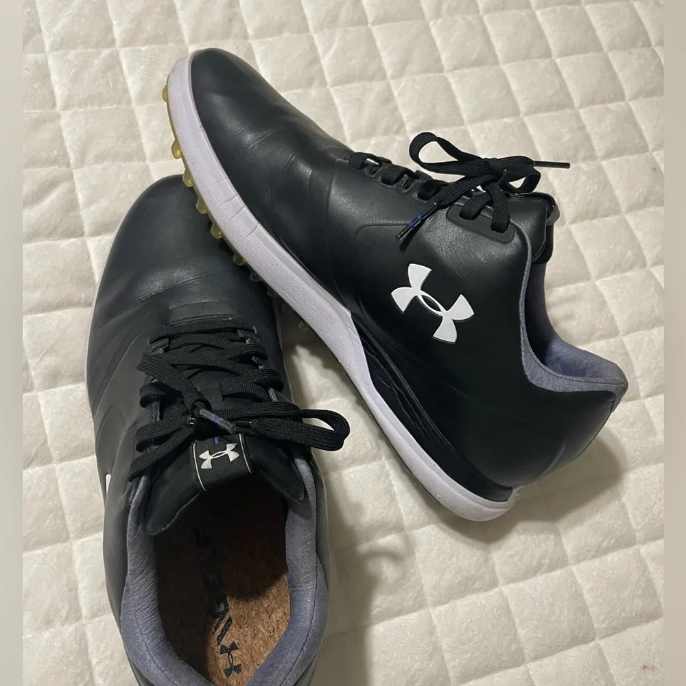 Under Armour Black and White Athletic Shoes - Picture 4 of 4
